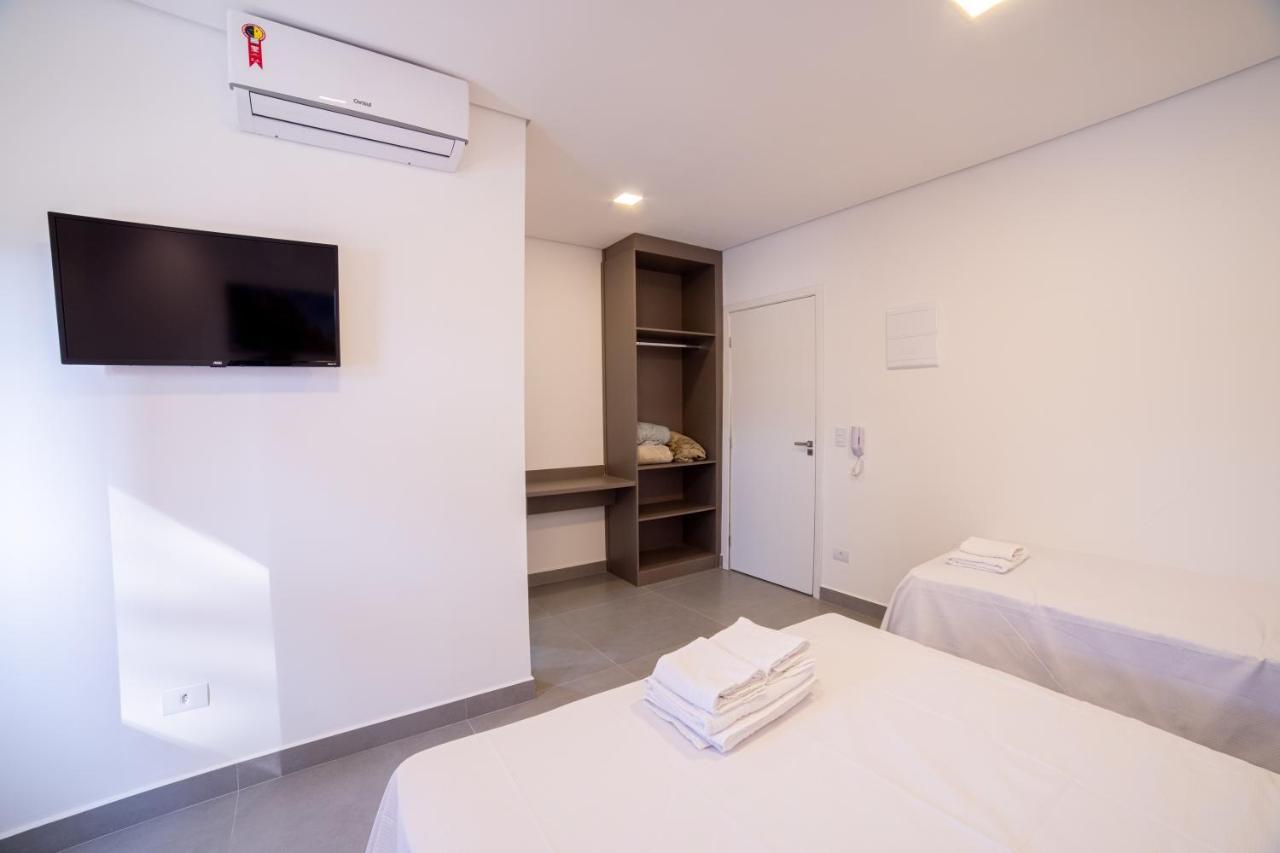 酒店 Cadiz - Piscina Climatizada Bertioga