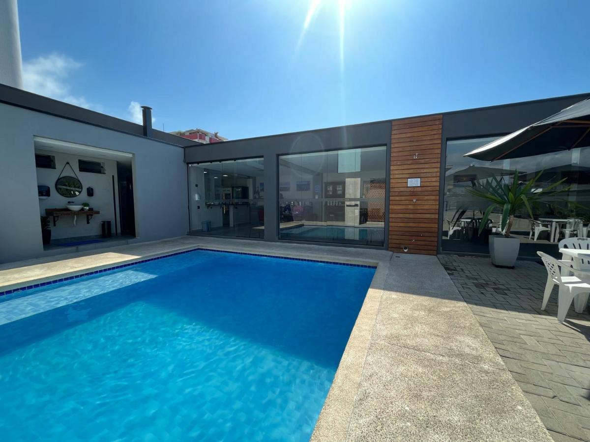 Cadiz - Piscina Climatizada *
